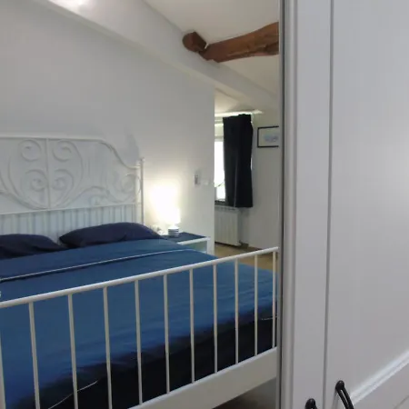 Apartman Il Pergolato Con Parcheggio Privato Genova